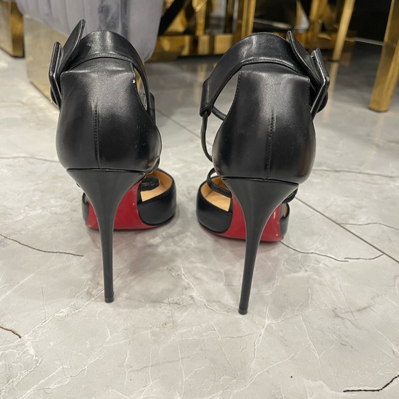 Christian Louboutin size 38 - Picture 2 of 5